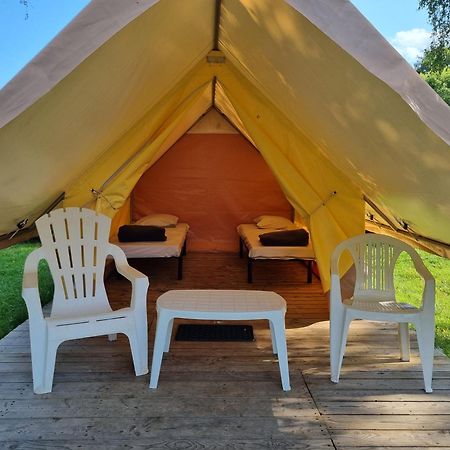 Camping Onlycamp Des Halles Decize Extérieur photo
