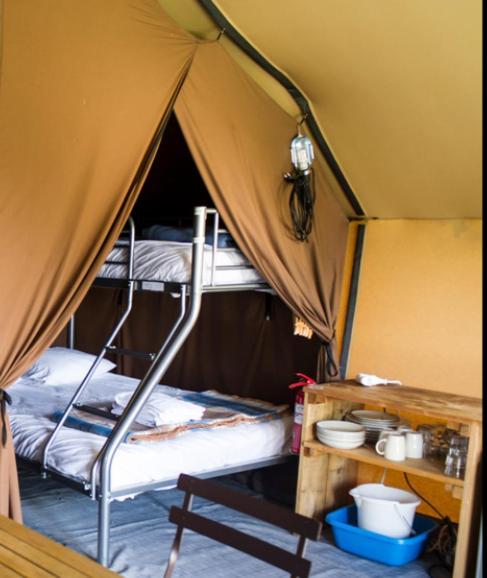 Camping Onlycamp Des Halles Decize Extérieur photo